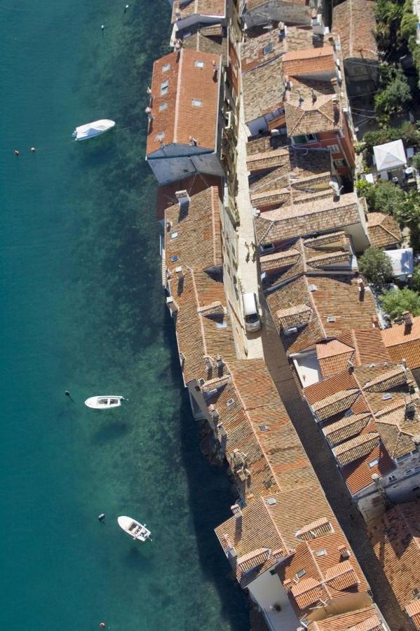 In With Terrace, Air Condition, Wifi, Washing Machine Apartman Rovinj